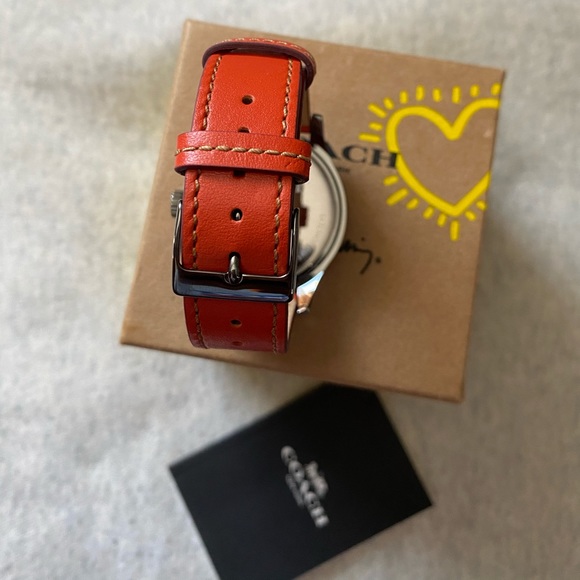 COACH X Keith Haring Watch - Picture 4 of 8